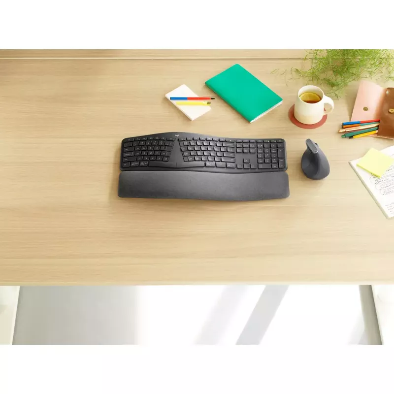 LOGITECH Ergo K860 - Juhtmeta poolitatud klaviatuur Business Graphite Qwerty Põhja-Euroopa