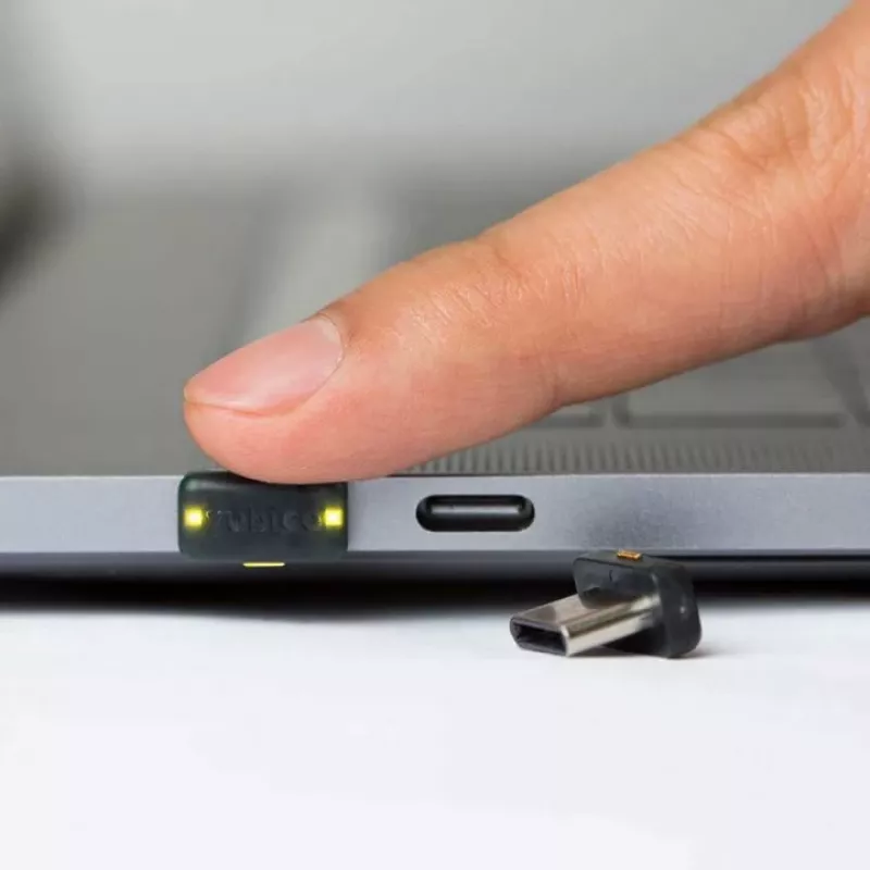 Turvavõti Yubico YubiKey 5C Nano