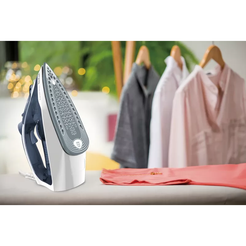 Tefal Express Steam FV2837 kuiv- ja aurutriikraud Cerilium tallaga 2400 W sinine, hall, valge
