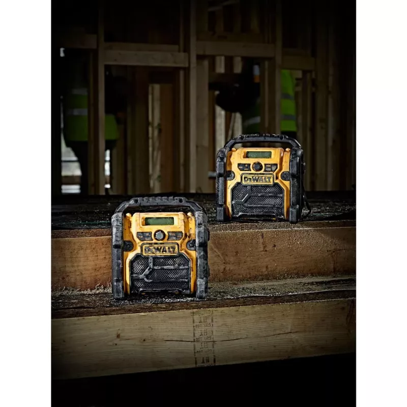 DEWALT juhtmeta liitium-ioon DAB+/FM kompaktraadio – ainult seade