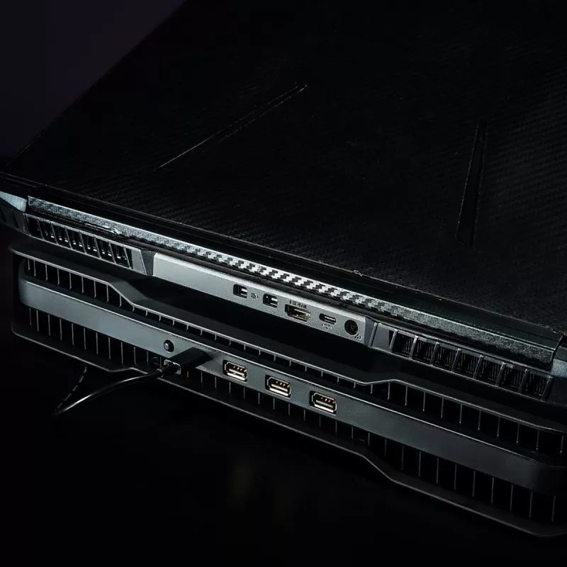 Cooler Master NotePal X150 Spectrum sülearvuti jahutusalus kuni 17-tollistele, 4-pordilise USB-jaoturiga