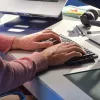 LOGITECH Mx Mechanical Mini Minimalistlik juhtmevaba valgustatud klaviatuur - Graphite Tactile Quiet Qwerty US/Int'l