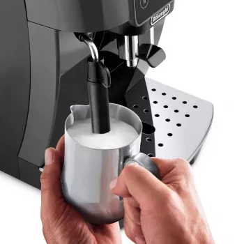 Espressomasin DeLonghi Magnifica Start ECAM220.22GB — 1450 W, 1,8 l veepaak, sisseehitatud veski