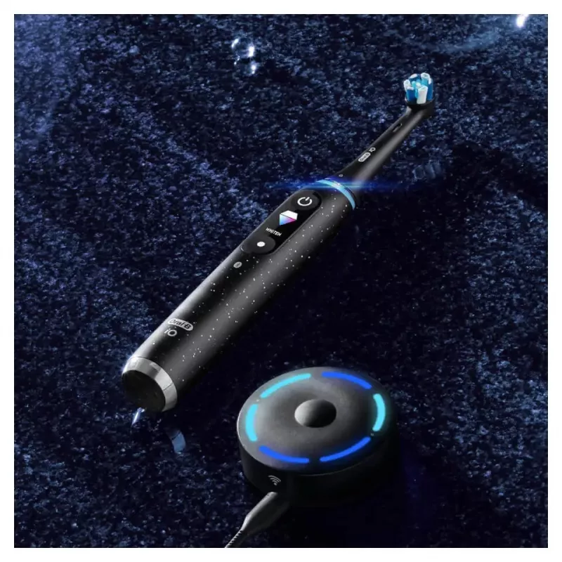 Oral-B iO Series 10 täiskasvanu pöörlev-oscilleeriv hambahari Must