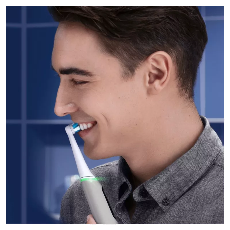 Oral-B iO 6S täiskasvanute vibreeriv elektriline hambahari Hall, Valge