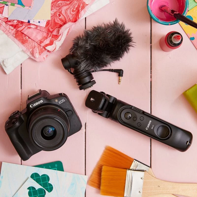 Canon EOS R50, must + RF-S 18-45mm F4.5-6.3 IS STM komplekt, 24,2 MP, 6000 x 4000 pikslit, CMOS, 4K Ultra HD, puuteekraan, must