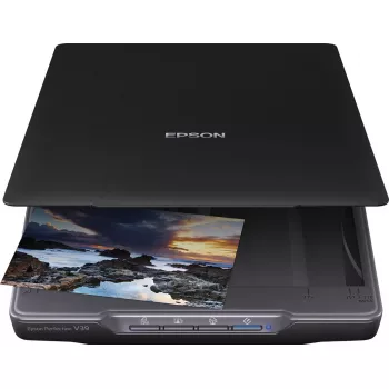Lambskanner Epson Perfection V39II — A4, 4800 x 4800 DPI, CIS, USB-toitega, must