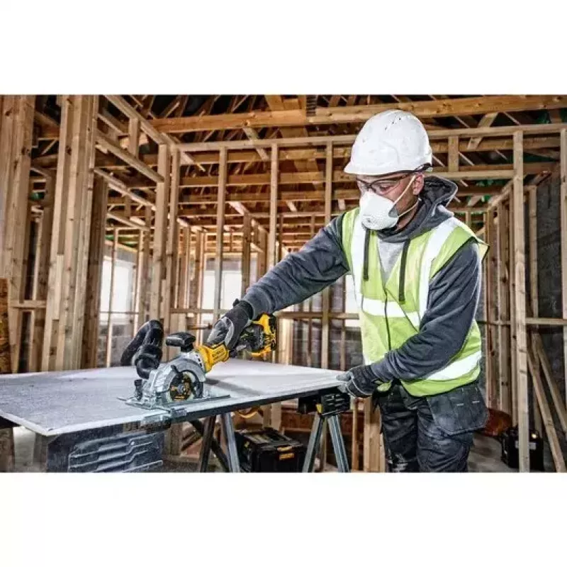 Ketassaag DeWALT DCS691N-XJ