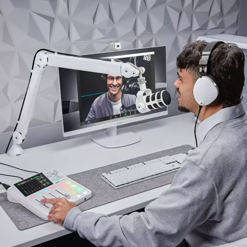 Audio interface Rode RodeCaster Duo valge — 2-kanaline USB podcastimise konsool mikseri ja eelvõimenditega