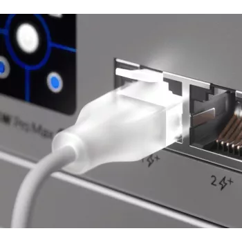 Etherneti patch-kaabel UBIQUITI UACC-Cable-Patch-EL 0,3 m Cat6 2.5Gbps PoE++ valge