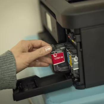 Brother 3-in-1 kompaktne juhtmevaba tindiprinter DCP-J1460DW, tindiprinter, värviprintimine, 1200 x 6000 DPI, värvikoopia, A4, must