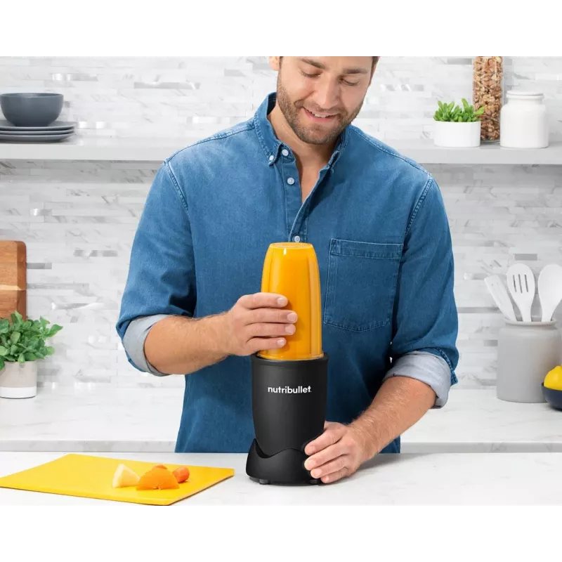NutriBullet Pro 900 0.9 L Lauapealne blender 900 W Šampanja