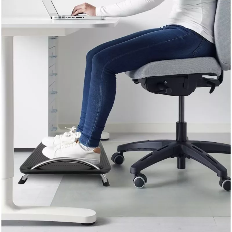 Techly reguleeritav jalatoend ICA-FR 13, must, ABS sünteetika, 430 mm, 280 mm, 1,24 kg