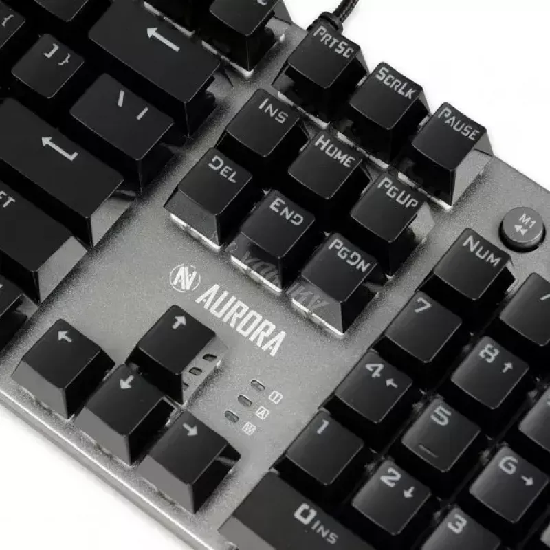 Juhtmega mehaaniline mänguklaviatuur IBOX AURORA K-4 — QWERTY, 108 klahvi, reguleeritav LED-taustvalgustus, veekindel, USB, 1,6 m kaabel