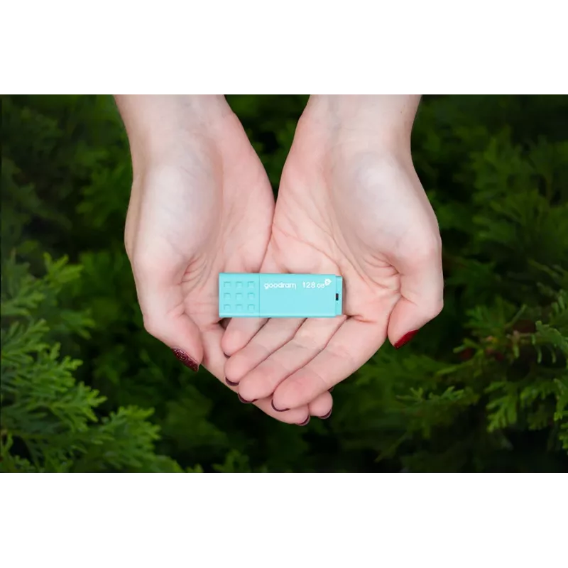 USB-mälupulk GOODRAM UME3 32 GB USB Type-A 3.2 Gen 1 — türkiis, 60 MB/s lugemine, 20 MB/s kirjutamine