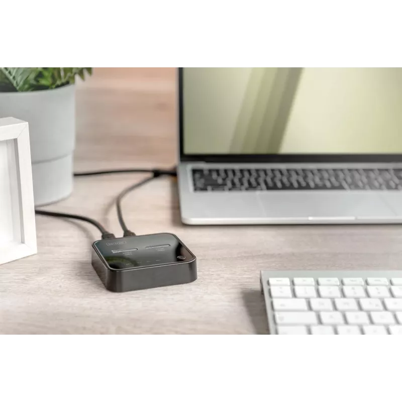 Digitus Dual M.2 NVMe SSD dokkimisjaam USB-C võrguühenduseta kloonimisfunktsiooniga