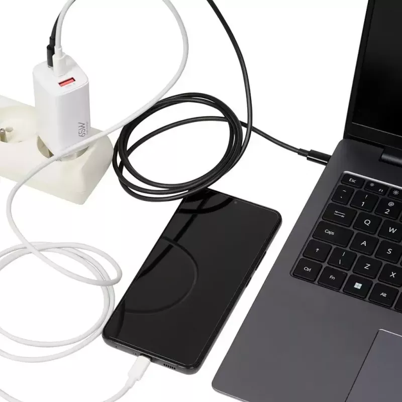 IBOX mobiilseadme laadija ILUC65W, 65W, 2× USB-C + 1× USB-A, valge, 1,5 m kaabel