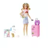 Barbie Dreamhouse Adventures nukk ja tarvikud, „Malibu“ reisikomplekt kutsika ja enam kui 10 osaga, sealhulgas töötav kohver
