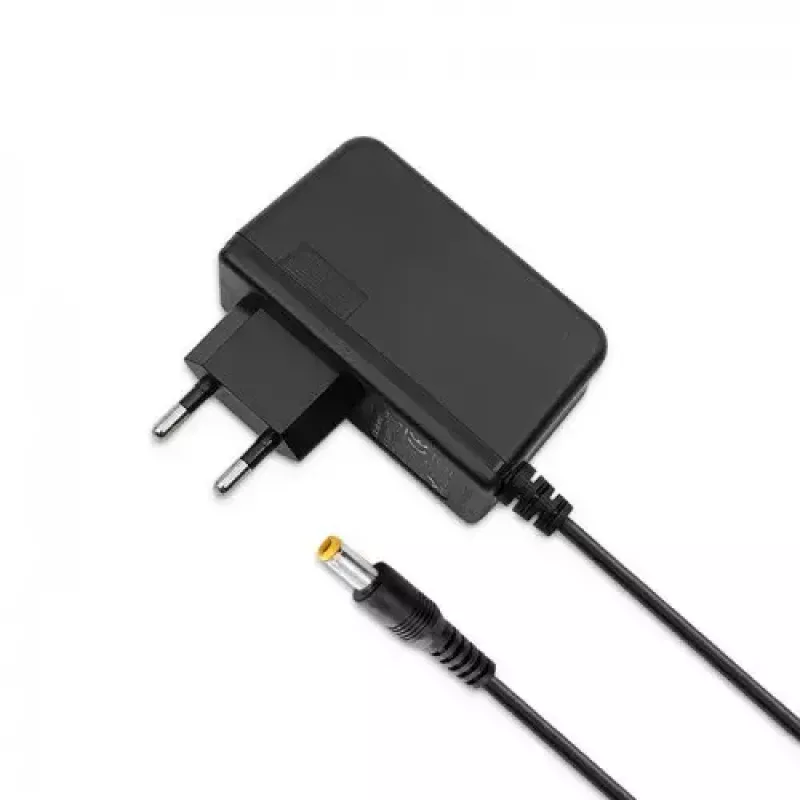 Sisemine toiteadapter Qoltec 51028 18W Must 220-240V