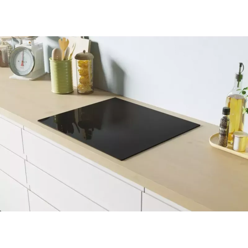 Candy CTP6SC4/E1 Musta värvi sisseehitatav 59 cm tsooninduktsioonpliit 4 tsooniga