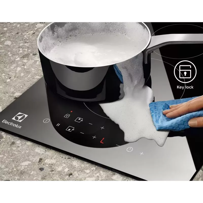 Induktsioonpliit Electrolux LIT30230C — 2-tsooniline sisseehitatav, 29 cm laius, must, puutetundlik juhtimine, 210/145 mm tsoonid