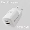 QOLTEC Charger 50763 — Indoor AC Fast Charger 35W, USB-C PD 3.0 + USB-A, 5–20V, Valge