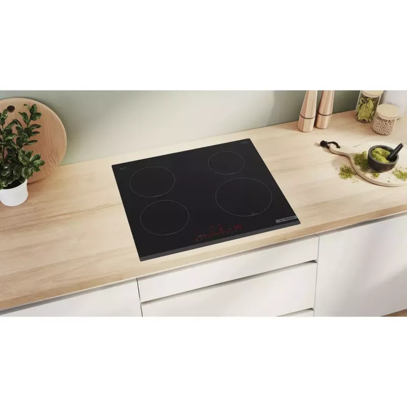 Bosch Serie 6 PIE631HB1E pliit Must Sisseehitatud 60 cm Tsoon-induktsioonpliit 4 tsooni