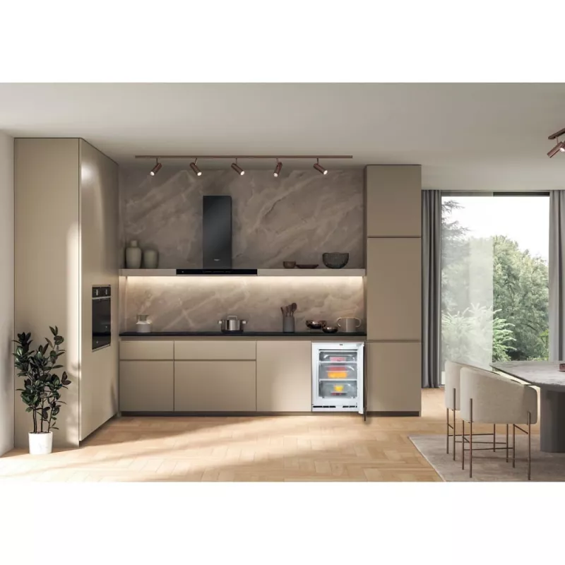 Whirlpool WBUFZ011 püstik sügavkülmik töölaua all 91 L