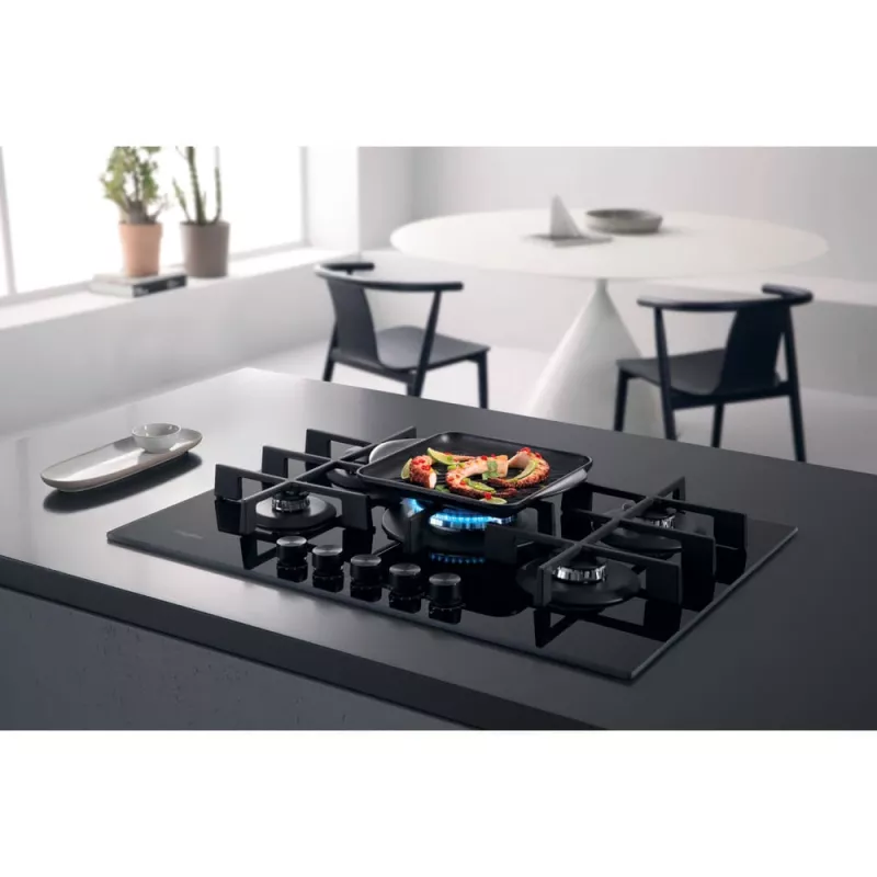 Whirlpool AKWL 728/NB must sisseehitatav 75 cm gaasipliit 5 tsooniga