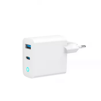 GEMBIRD 2-pordiline 30W GaN USB kiirlaadija LED-valge — 1x USB-C PD 30W, 1x USB-A, 100–240V, 92 g