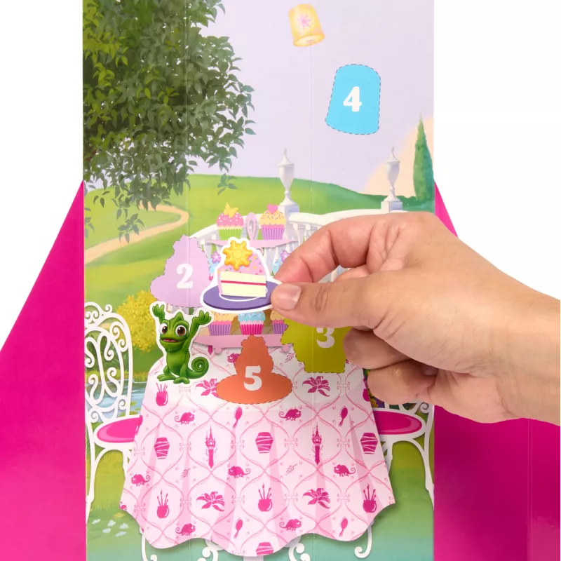 Disney Princess Spin & Reveal Rapunzel moenukk ja aksessuaarid 11 üllatusega