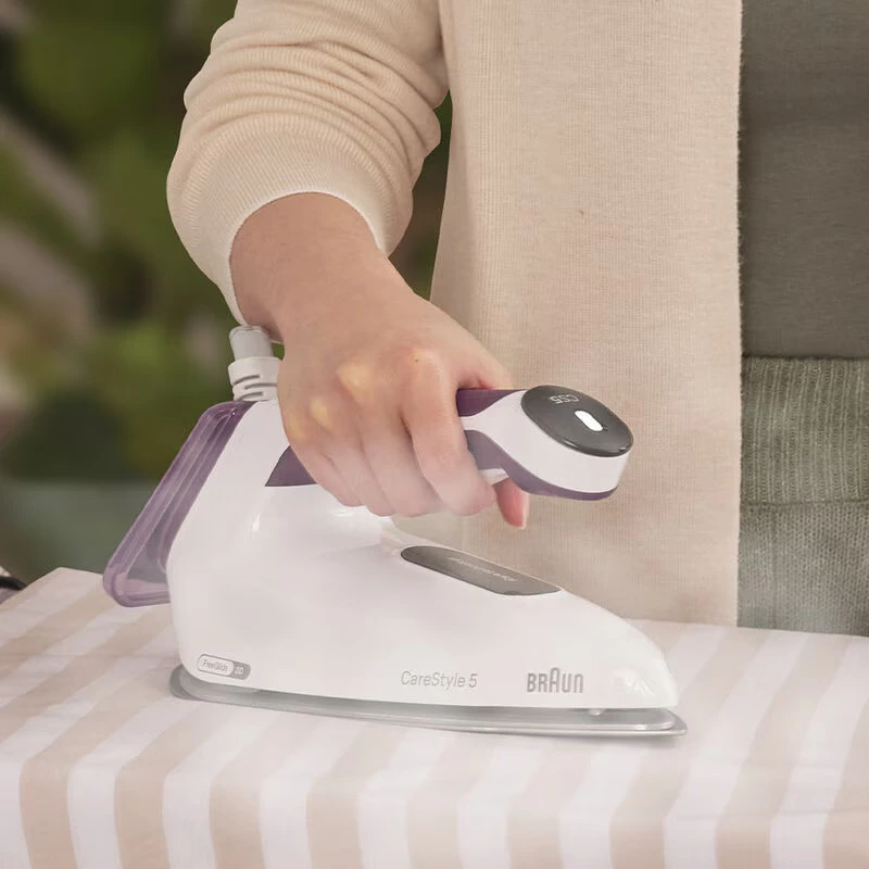 Braun CareStyle 5 IS5247VI 2400 W 2 L EloxalPlus tald Violetne, Valge