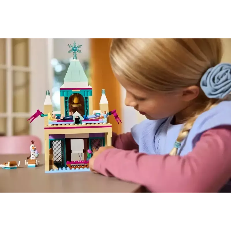 LEGO ehitusmänguasi Disney Princess Arendelle loss 43265 — 177 osa, 3 minifiguuri, vanusele 5+, väljapanekomplekt (250×60×40 mm)