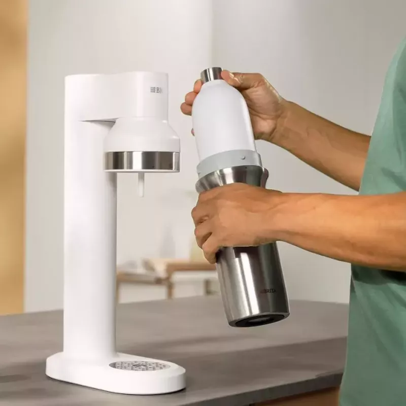 Soda maker BRITA Carbonator 1046730 Valge — kompaktne lauapealne gaseerija 2 pudeliga (231×126×443 mm)