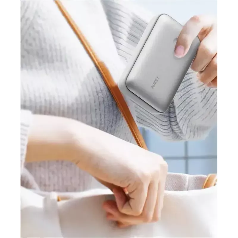 Kaasaskantav akupank PB-Y57 Frozen Valge 2000 mAh
