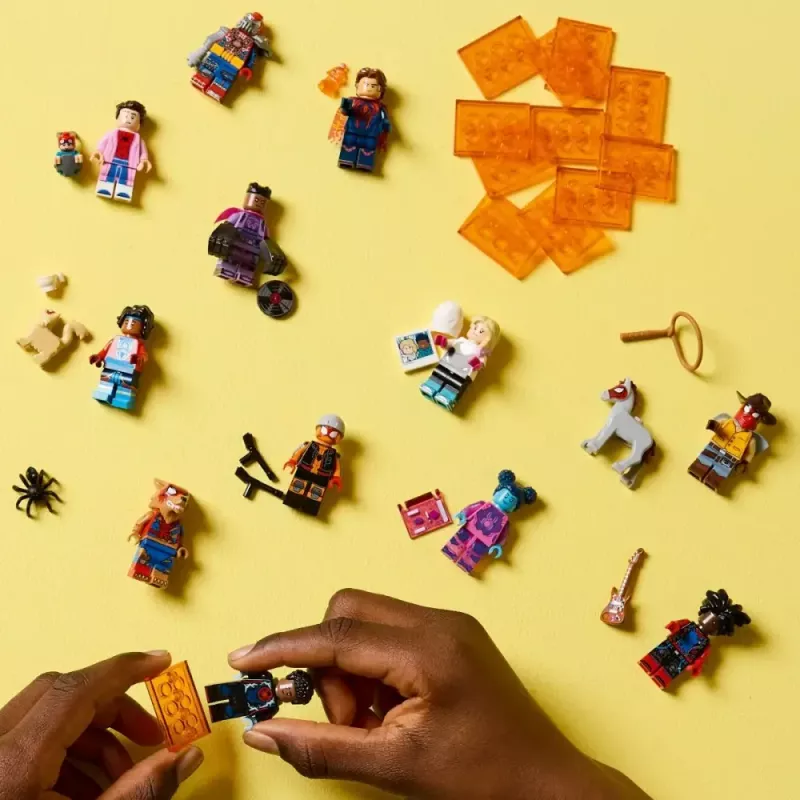 LEGO Minifigures 71050 seeria karp (väljapanekukarp)