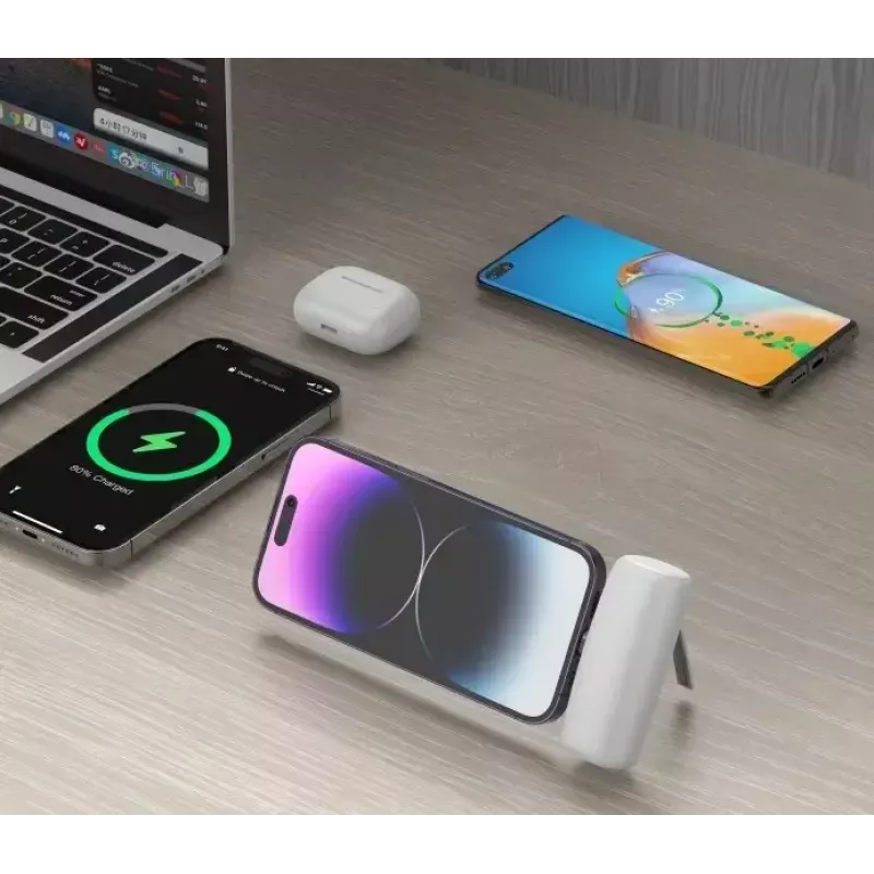 Kaasaskantav akupank Powerbank P5 PLUG-IN 5000mAh