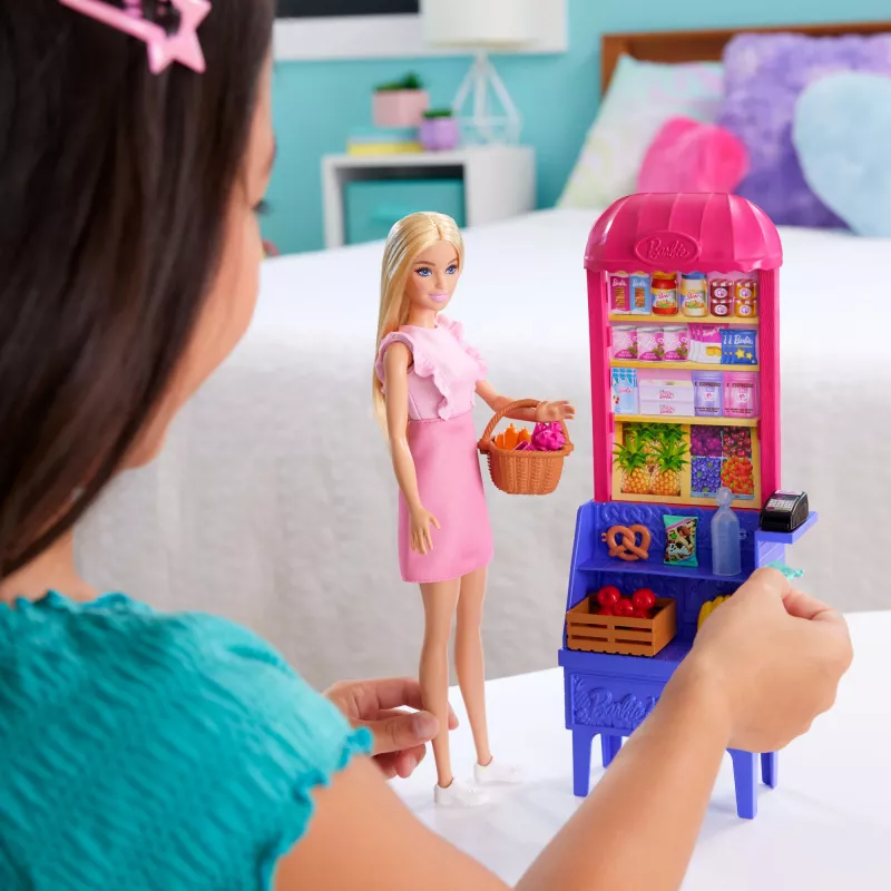Barbie ja Teresa Sõpruse Retsept Malibu Turul nukk ja mängukomplekt 11 aksessuaariga