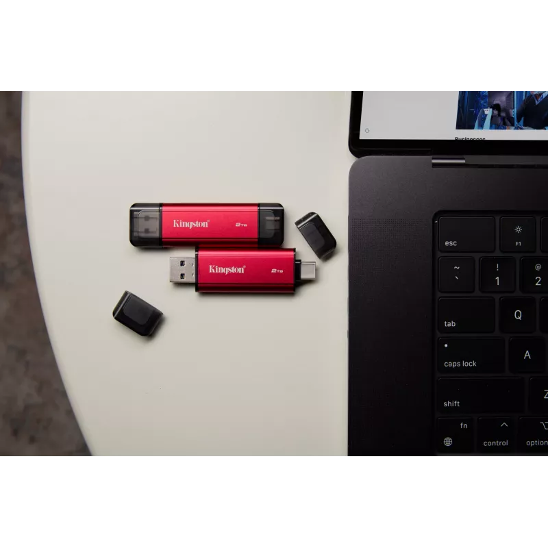Väline SSD Kingston 2TB Dual USB-A/USB-C, USB 3.2 Gen 2, lugemine 1050 MB/s, kirjutamine 950 MB/s, must/punane