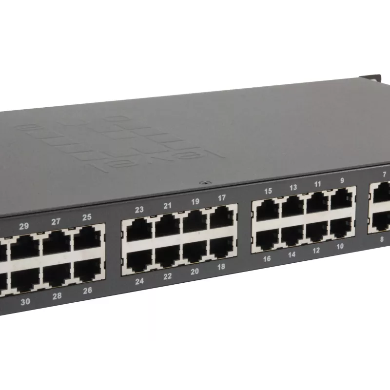 LevelOne 34-Port Fast Ethernet PoE Switch, 802.3at/af PoE, 32 PoE Outputs, 2 x Gigabit RJ45, 630W