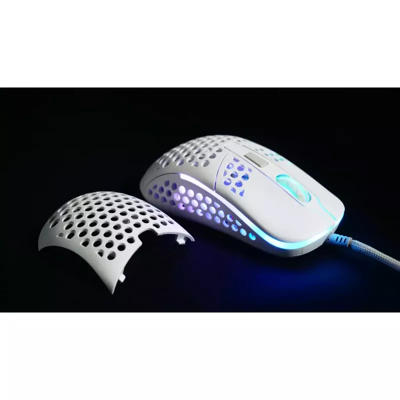 XTRFY M42 mõlemakäeline mängurihiir — optiline sensor, 16 000 DPI, USB Type-A, valge, RGB