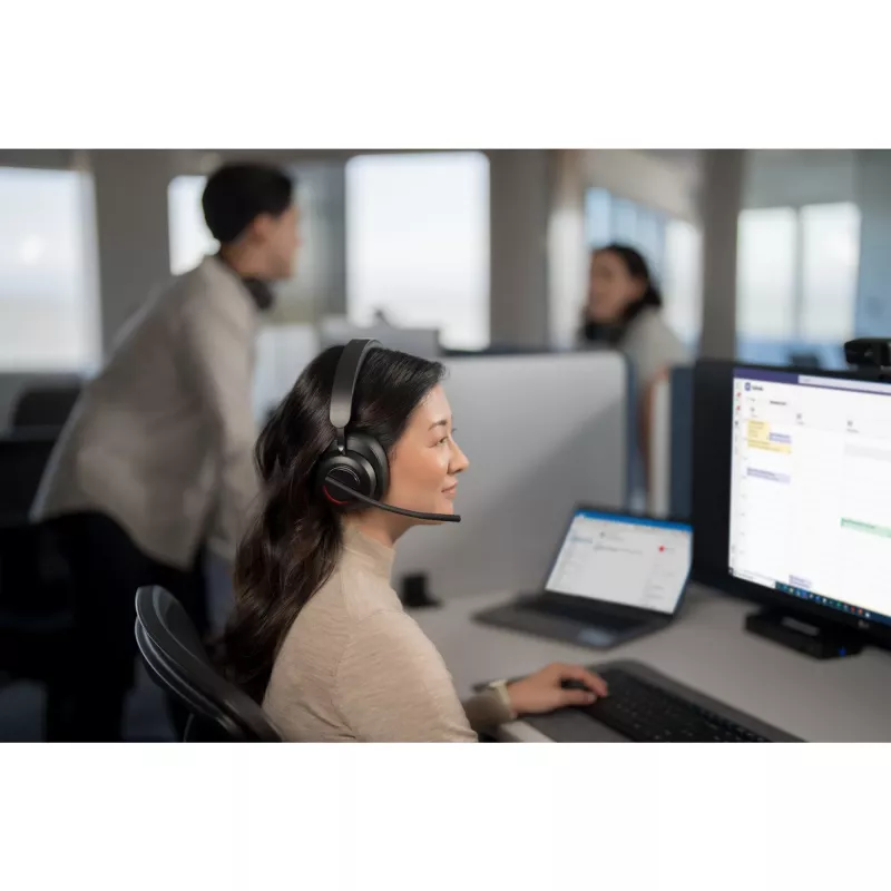 Kensington H3000 Bluetooth-peaklappkõrvaklapid