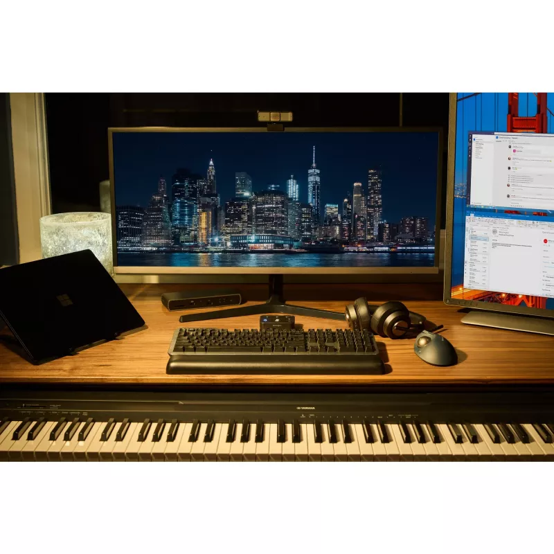 Kensington H3000 Bluetooth-peaklappkõrvaklapid