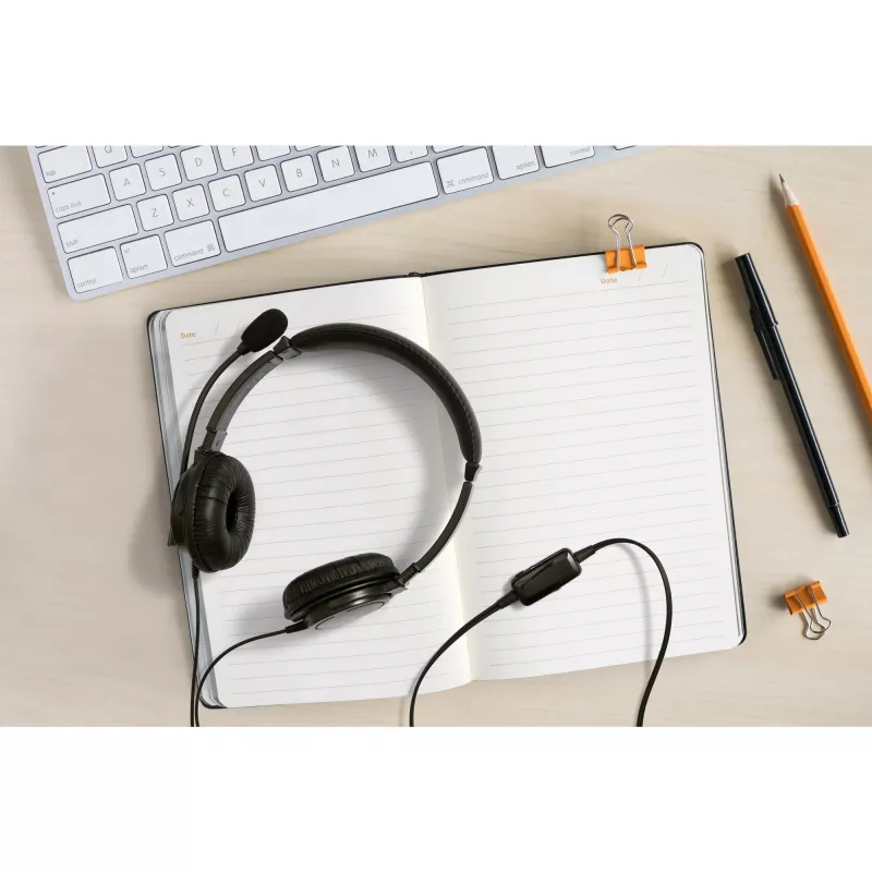 Kensington Classic USB-A peakomplekt mikrofoni ja helitugevuse reguleerimisega