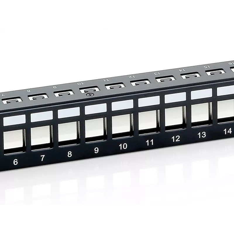 Equip 24-porti keystone Cat.6 varjestatud paigalduspaneel, must, Cat6, riiulipaigaldus, 1U, must, 92,5 mm, 483 mm