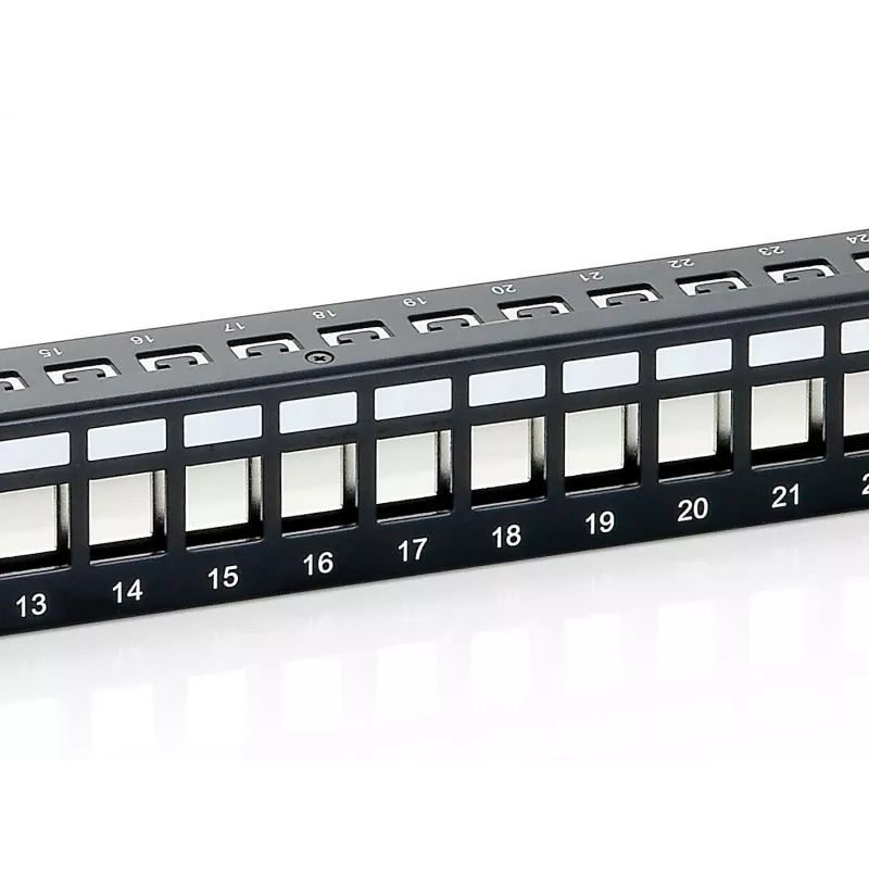 Equip 24-porti keystone Cat.6 varjestatud paigalduspaneel, must, Cat6, riiulipaigaldus, 1U, must, 92,5 mm, 483 mm
