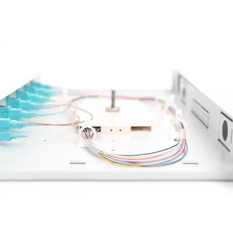 DIGITUS fiiberoptiline liugliitmikukarp, 1U, varustatud 6x SC dupleksiga, sisaldab M 25 kruvi, liitmiskassett, värvilised patsijuhtmed OM3, adapter