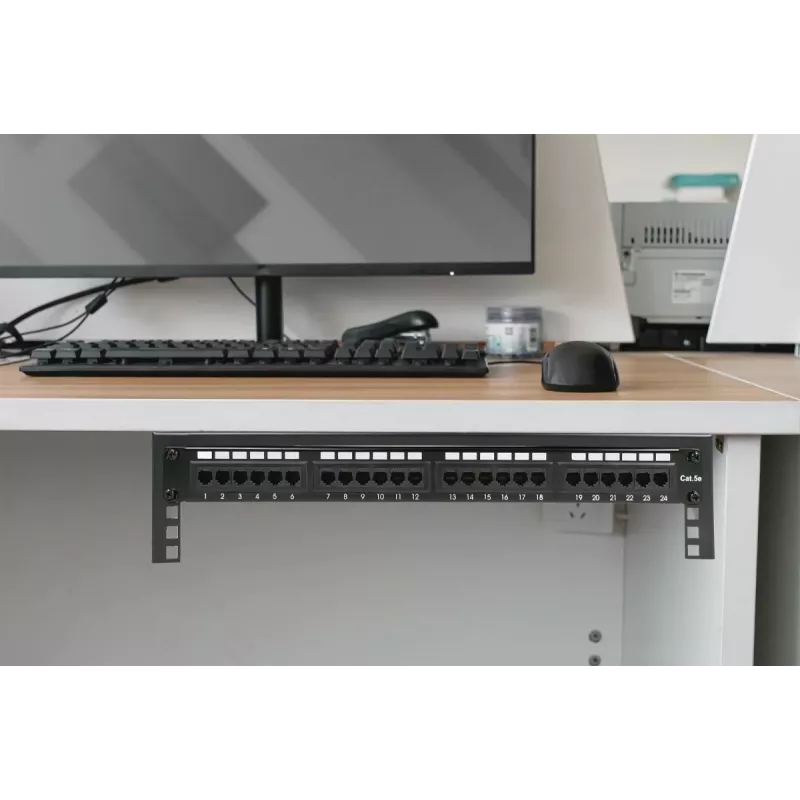 Digitus 19-tollise seadme seinakinnitusklamber 4U must