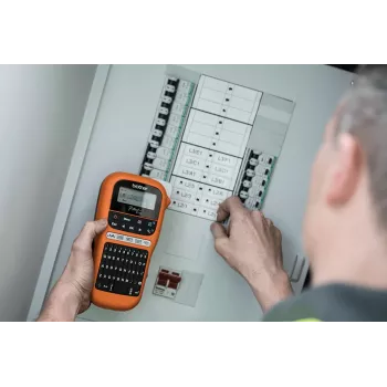 Brother PT-E110 sildiprinter Termoülekanne 180 x 180 DPI 20 mm/sek HGe/TZe QWERTY