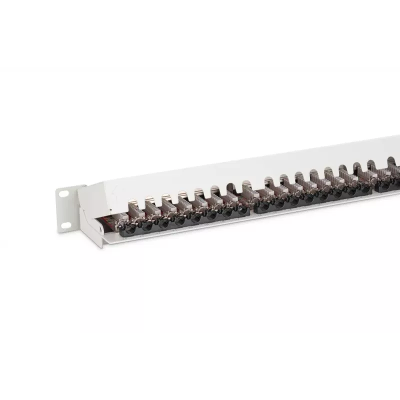 DIGITUS Paigalduspaneel, CAT6A varjestatud, 1U, 24-porti, 8P8C, must RAL 9005, 483